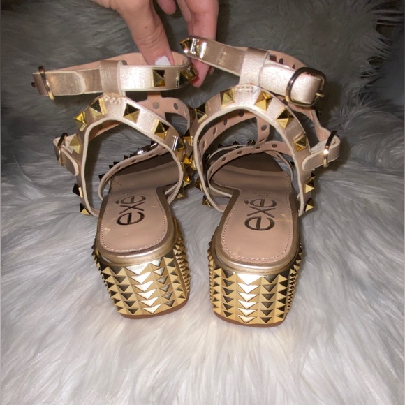 Exé Gold studded heels - Picture 4 of 6